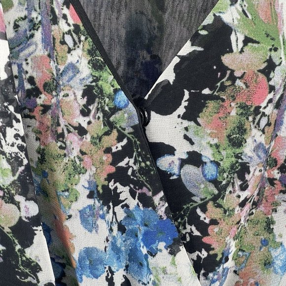 Robert Louis Womens Handkerchief Midi Floral Dress size M Flowy Faux Wrap Fairy - Picture 5 of 8